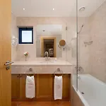 Al - Sol F5 Floor קווארטיירה